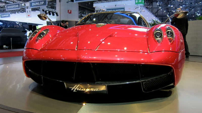 Illustration for article titled The 235 mph Pagani Huayra will make you heave with joy